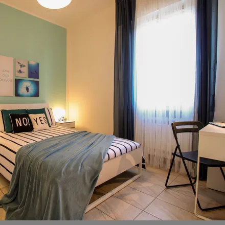 Image 1 - Via Contardo Ferrini 79, 27100 Pavia PV, Italy - Room for rent