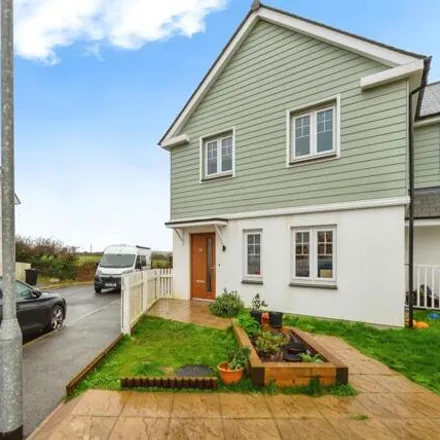 Buy this 3 bed duplex on Polpennic Drive in Padstow, PL28 8FL