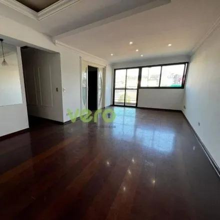 Rent this 3 bed apartment on Farol in Avenida Brasil 1240, Girassol