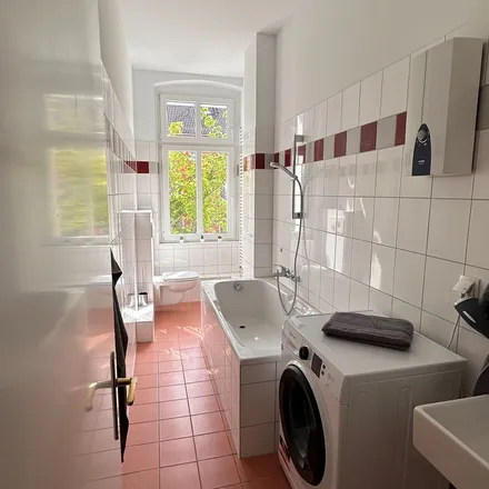 Rent this 2 bed apartment on Fanningerstraße 51 in 10365 Berlin, Germany