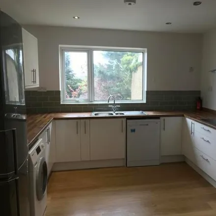 Rent this 4 bed duplex on 40 Glebelands in Lye Valley, Oxford