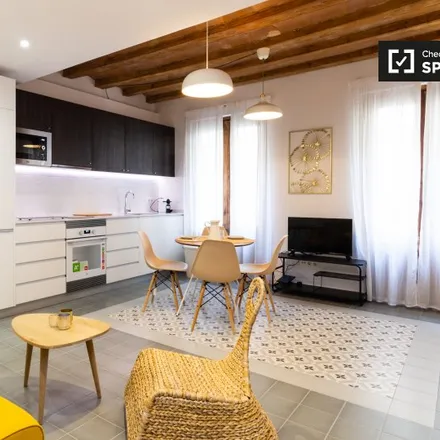 Rent this 3 bed apartment on Carrer de Montjuïc del Carme in 5-7, 08001 Barcelona