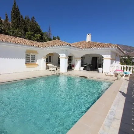 Buy this 4 bed house on 29650 Mijas