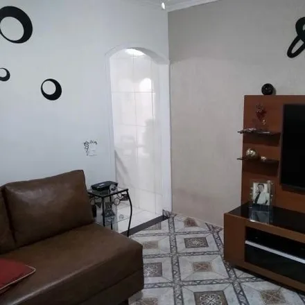 Buy this studio house on Rua Miragaia in Jardim Itapoan, Santo André - SP