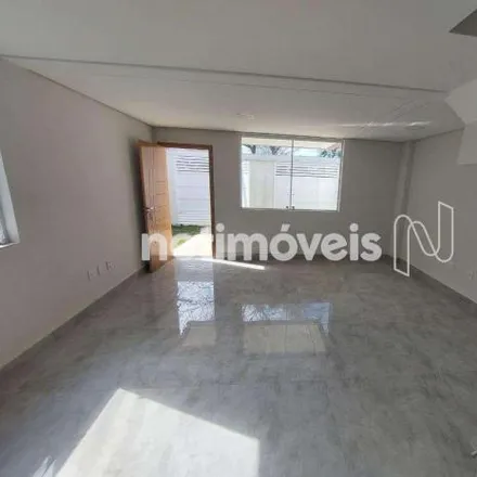 Buy this 3 bed house on Rua Fernando Magalhães Gomes in Itapoã, Belo Horizonte - MG