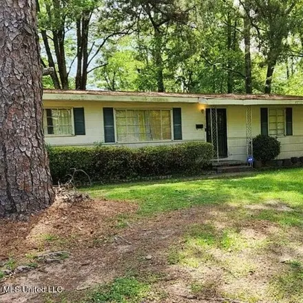 Rent this 3 bed house on 3120 Oak Forest Drive in Jackson, MS 39212