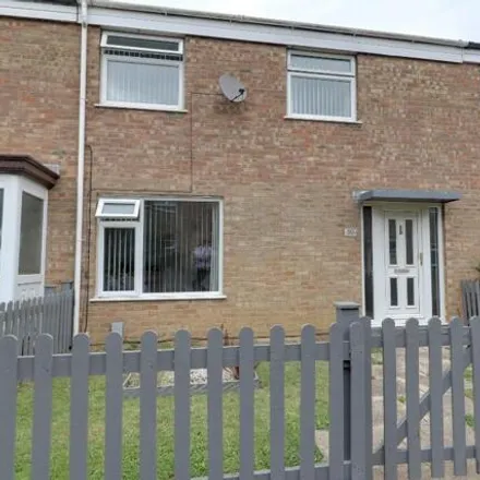 Buy this 3 bed townhouse on 41-48 Salisbury Road in Stevenage, SG1 4PF
