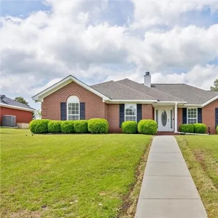 Rent this 4 bed house on unnamed road in Mobile County, AL 36613