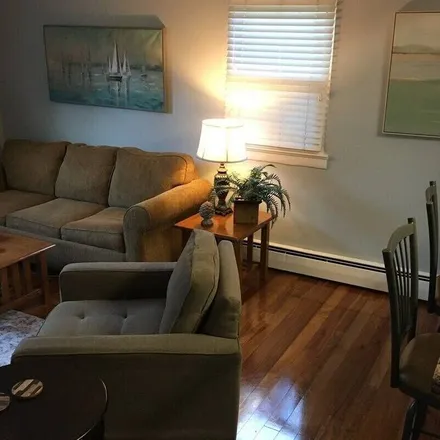 Rent this 2 bed apartment on Narberth in PA, 19072