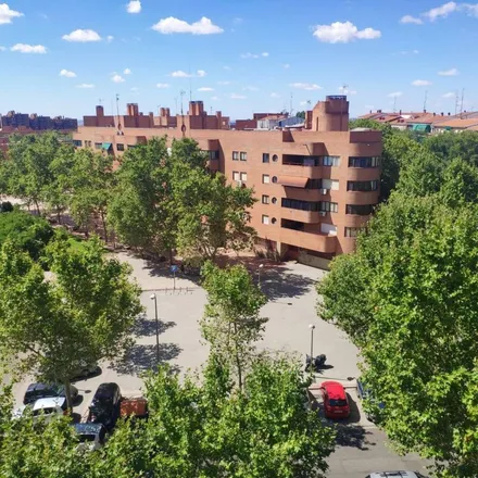 Image 6 - Calle de Pedro Laborde, 21, 28038 Madrid, Spain - Apartment for rent