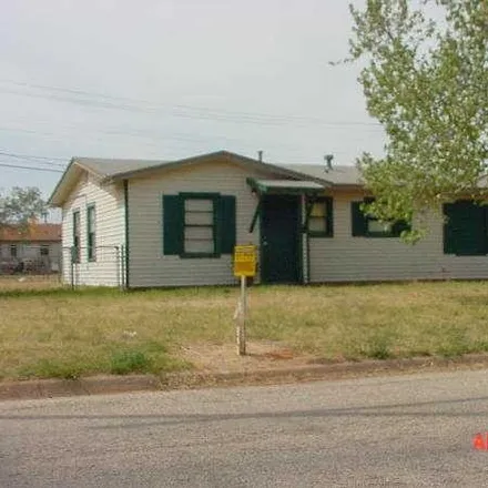 Rent this 3 bed house on 399 Corsicana Avenue in Abilene, TX 79605