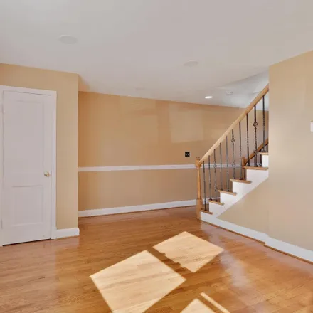Image 4 - 4724 Chatford Avenue, Baltimore, MD 21206, USA - Townhouse for sale