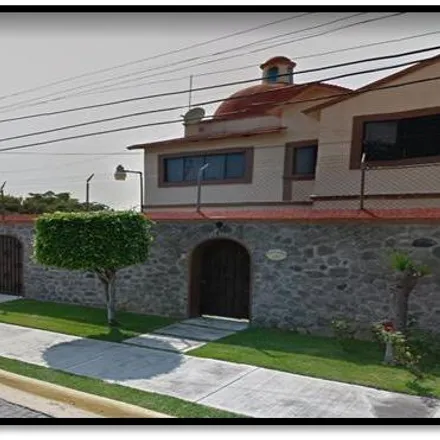 Buy this 4 bed house on Avenida Paseo Burgos Sur in Fraccionamiento Burgos de Cuernavaca, 62760 Tres de Mayo