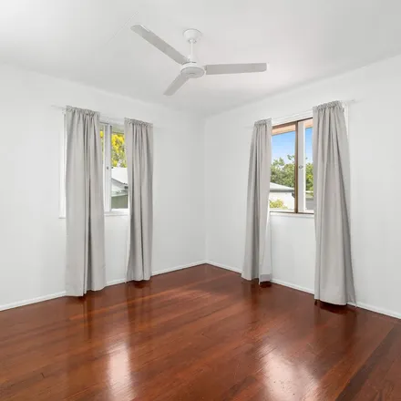 Image 5 - 38 Merle Street, Carina QLD 4152, Australia - Apartment for rent