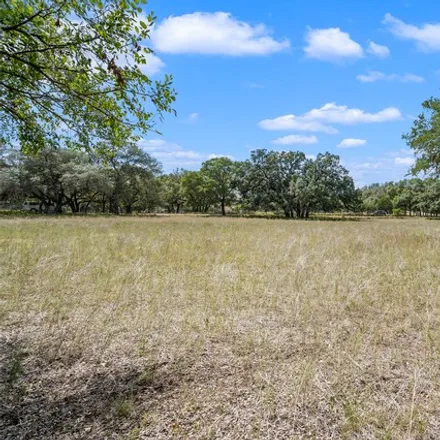 Image 2 - 320 Sisterdale Road, Boerne, TX 78006, USA - House for sale