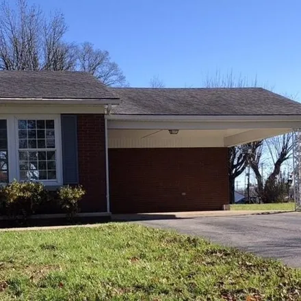 Image 3 - 165 Freeman Avenue, Russell Springs, Russell County, KY 42642, USA - House for sale