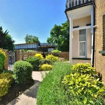 Rent this 1 bed room on Richmond Road in Staines-upon-Thames, TW18 2AA