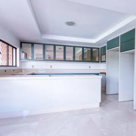 Rent this 5 bed house on Rua Santos Dumont in Vila Militar, Cascavel - PR