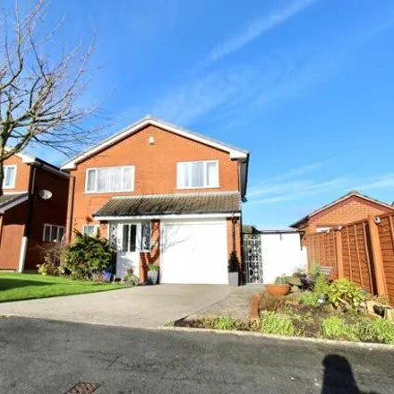 Buy this 3 bed house on Rushdene in Wigan, WN3 5HJ