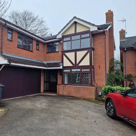Rent this 5 bed house on 31 Manor Rise in Lichfield, WS14 9RF