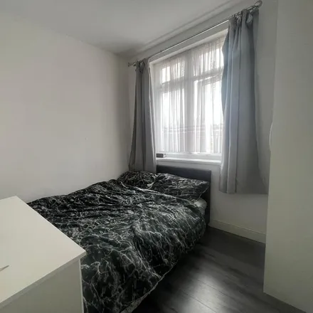 Rent this 1 bed room on Studley Drive in London, IG4 5AH