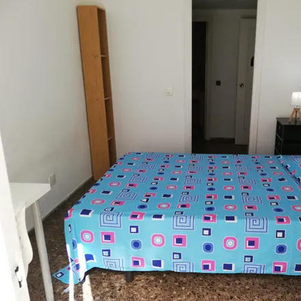 Rent this 5 bed room on Carrer de l'Historiador Claudio Sánchez Albornoz in 46021 Valencia, Spain
