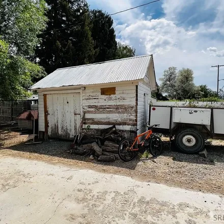 Image 4 - 200 East Deloris Avenue, Arco, Butte County, ID 83213, USA - House for sale
