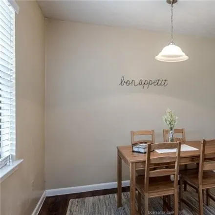 Image 7 - 2263 Southwood Drive, College Station, TX 77845, USA - Condo for rent