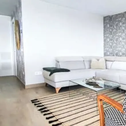 Image 5 - Travessera de les Corts, 268, 270, 08001 Barcelona, Spain - Apartment for rent