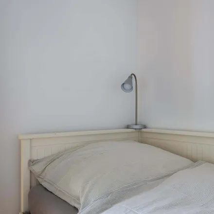 Rent this 1 bed apartment on Rheinblick 19 in 55263 Wackernheim, Germany