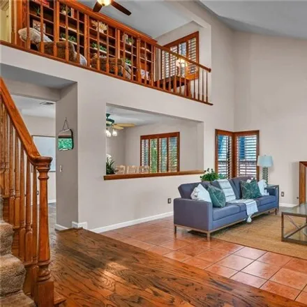Image 3 - 24507 Starlight Lane, Los Angeles, CA 91307, USA - House for sale