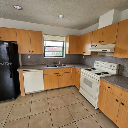 Image 1 - Southwest 42nd Avenue, Davie, FL 33314, USA - Apartment for rent