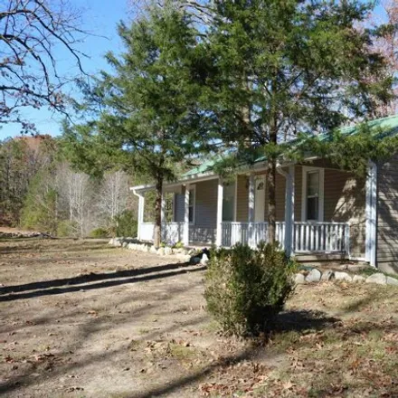 Image 3 - 930 Y M C A Lane, Caney Hollow, Hardin County, TN 38326, USA - House for sale