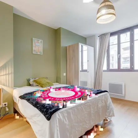 Rent this 1 bed apartment on 173 Avenue Lacassagne in 69003 Lyon, France