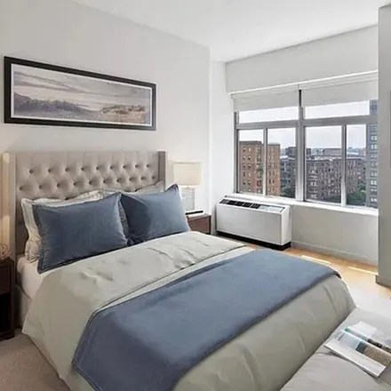 Rent this 1 bed apartment on 90 Washington Street in New York, NY 10006