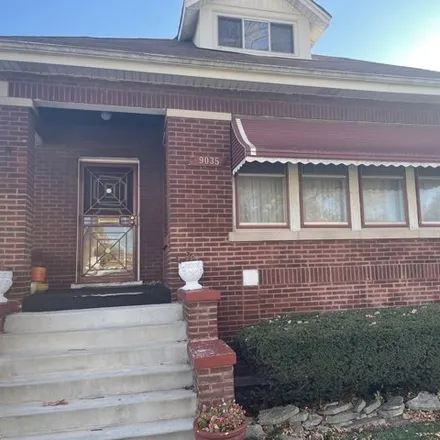 Buy this 3 bed house on 9035 South Marshfield Avenue in Chicago, IL 60620