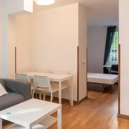 Rent this studio room on Calle de Illescas in 33, 28024 Madrid