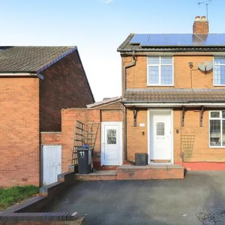 Buy this 3 bed duplex on Roberts Green Road in Coseley, DY3 2BA