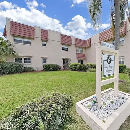 Rent this 2 bed condo on 6264 100th Way North in Seminole, FL 33708