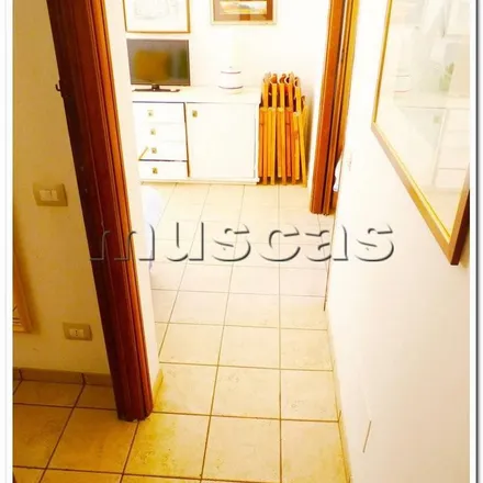 Image 4 - Viale Viareggio, 00056 Fiumicino RM, Italy - Apartment for rent