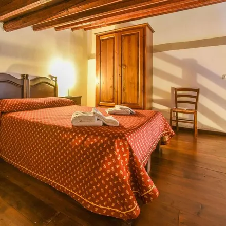 Rent this 2 bed house on San Giuseppe Jato in Via Vittorio Emanuele III, 90048 San Giuseppe Jato PA