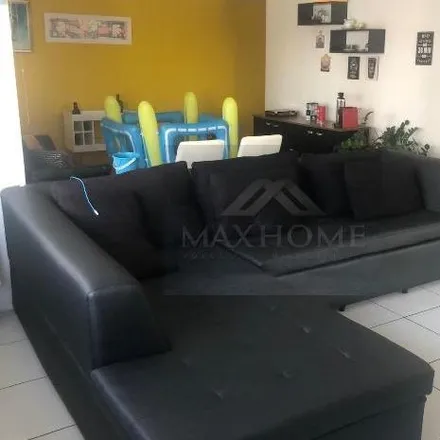 Buy this 4 bed apartment on Rua Abel de Sá Bezerra Cavalcanti 115 in Casa Amarela, Recife - PE