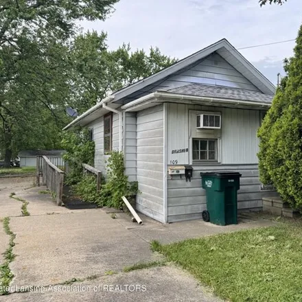 Buy this 2 bed house on 129 East Mason Street in Lansing, MI 48910