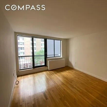 Image 2 - 148 West 23rd Street, New York, NY 10011, USA - House for rent