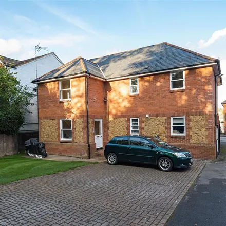Rent this 1 bed apartment on Addison Road in Guildford, GU1 3QE