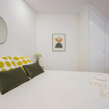 Rent this 1 bed apartment on David & Filhos in Travessa das Liceiras 929, 4000-220 Porto