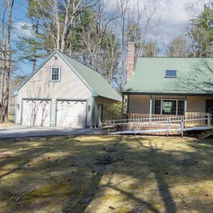 Buy this 3 bed house on 186 Stone Bridge Road in South Woodstock, Northeastern Connecticut Planning Region