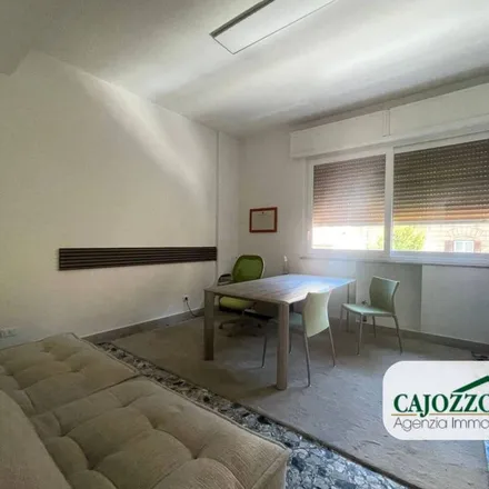 Rent this 5 bed apartment on Via Giorgio Castriota in 90139 Palermo PA, Italy