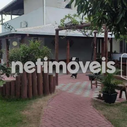Buy this 6 bed house on Rua Palmeiras in Sede, Contagem - MG