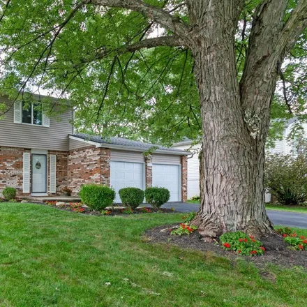Buy this 3 bed house on 4029 Dogwood Court in Grove City, OH 43123